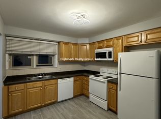 8644 Skokie Blvd #304A, Skokie, IL 60077