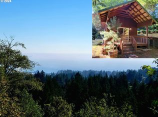 97469 Whisper Ln, Brookings, OR 97415