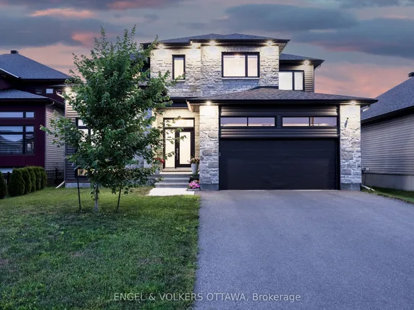 1082 Docteur Corbeil Blvd, Clarence Rockland, ON K4K 0E9