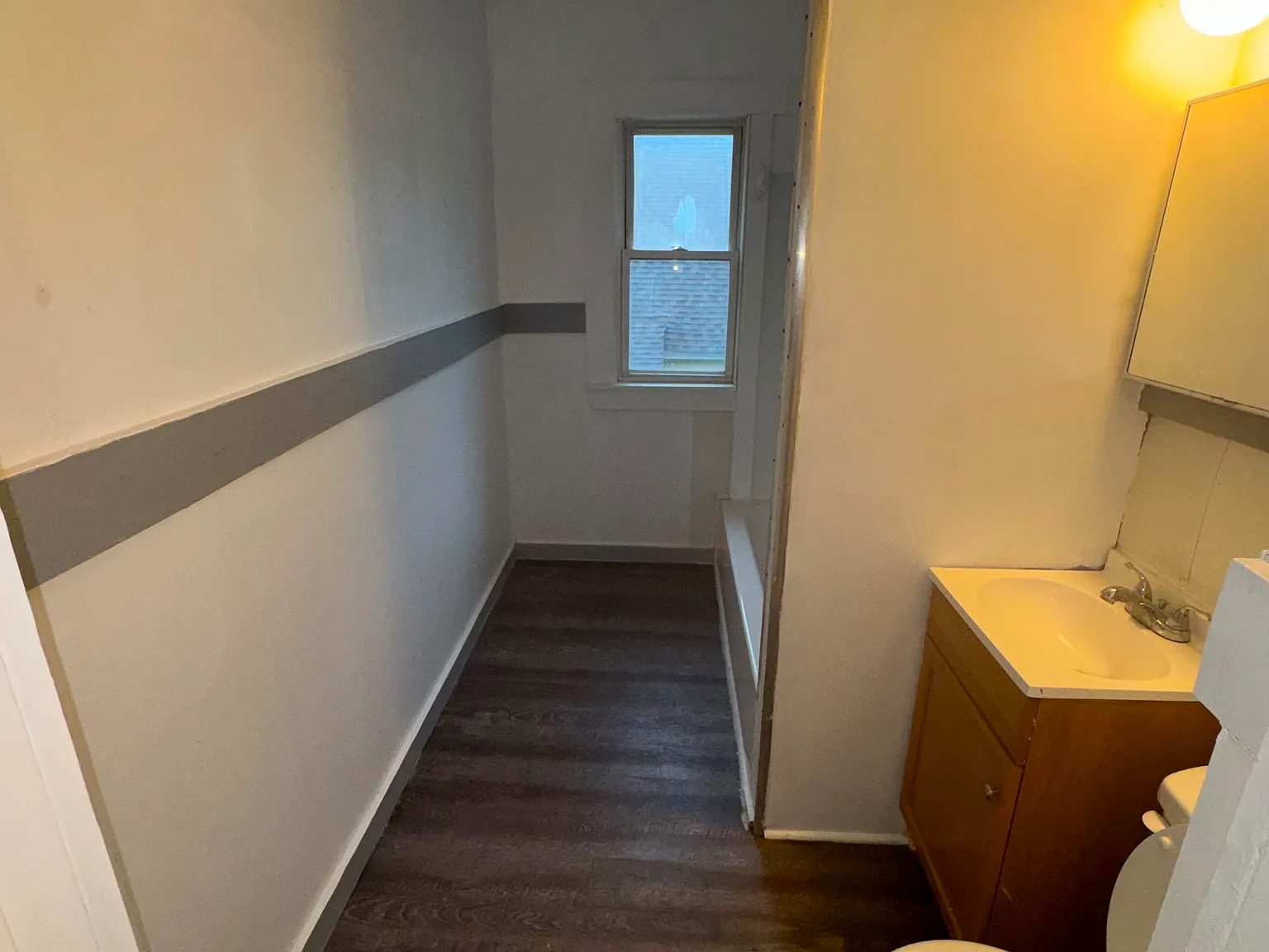 3 bed, 4548 sqft, $1,900 — Photo 4