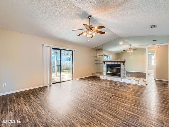 4th image of 8331 CROSS TIMBERS Drive W
