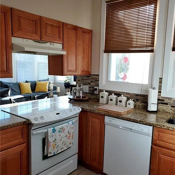 6 Slocum St #9 — Photo 26