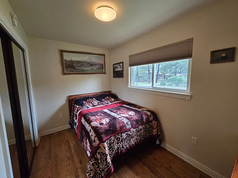 296 Mesa Dr — Photo 8