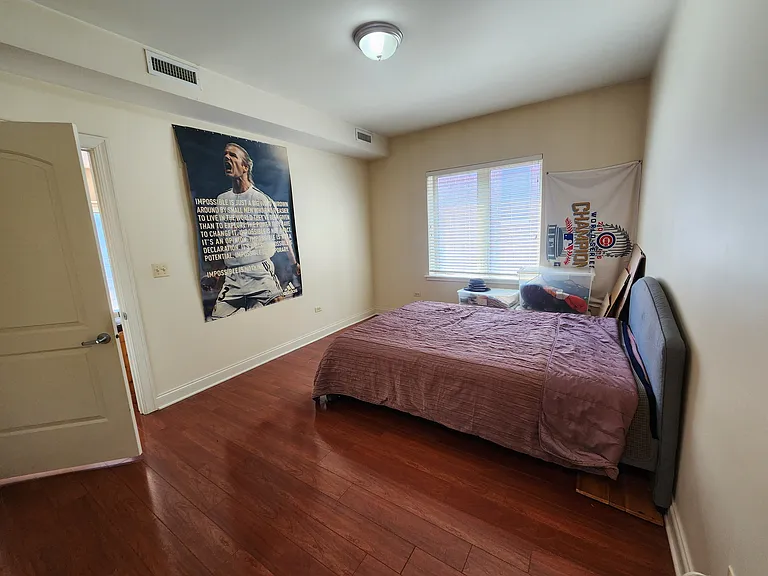 2318 N Milwaukee Ave #303 — Photo 16