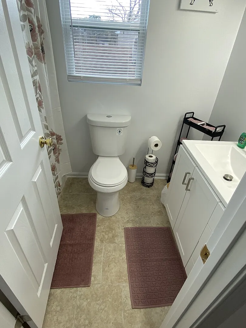 Chesapeake Gray — Photo 4