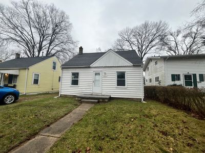 21582 Poinciana St, Southfield, MI, 48033