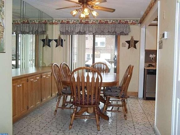 5th image of 3417 Ashville St