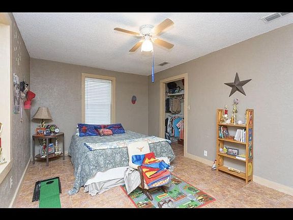 5th image of 1303 Vz County Road 1412