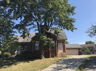 101 Chippendale Ct, Lexington, KY 40517