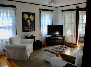 14 Oakland St FLOOR 2, Newton, MA 02458