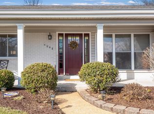 2651 Baltusrol Dr, Saint Louis, MO