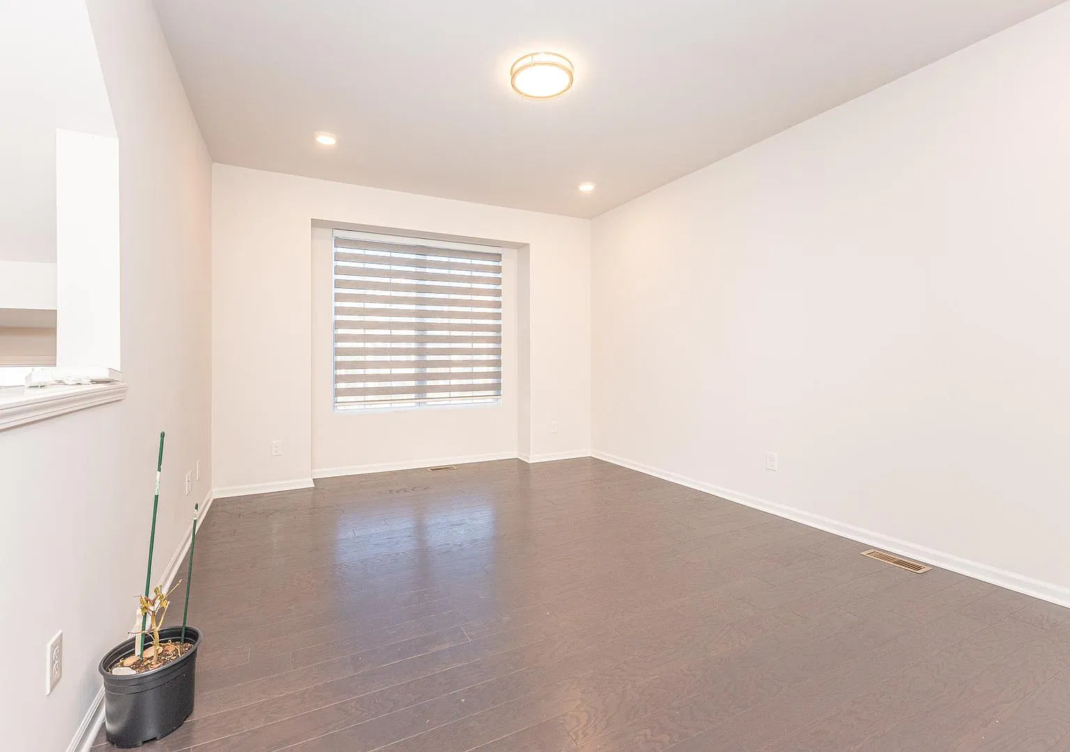 2 bed, 2.5 bath, 1787 sqft, $2,600 — Photo 4