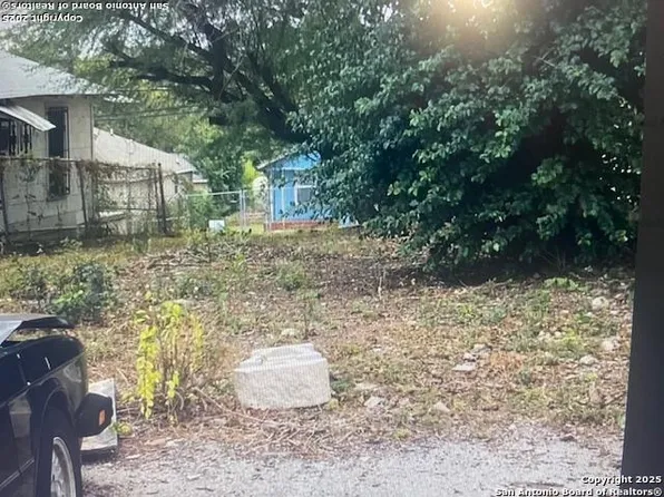 2211 Martin Luther King LOT E, San Antonio, TX 78203