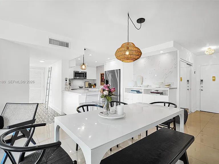 1605 Bay Rd #201 — Photo 11