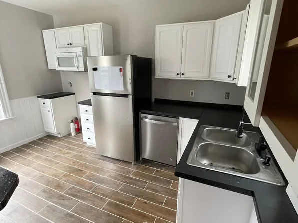 82 Lincoln Ave #2, Fall River, MA 02720