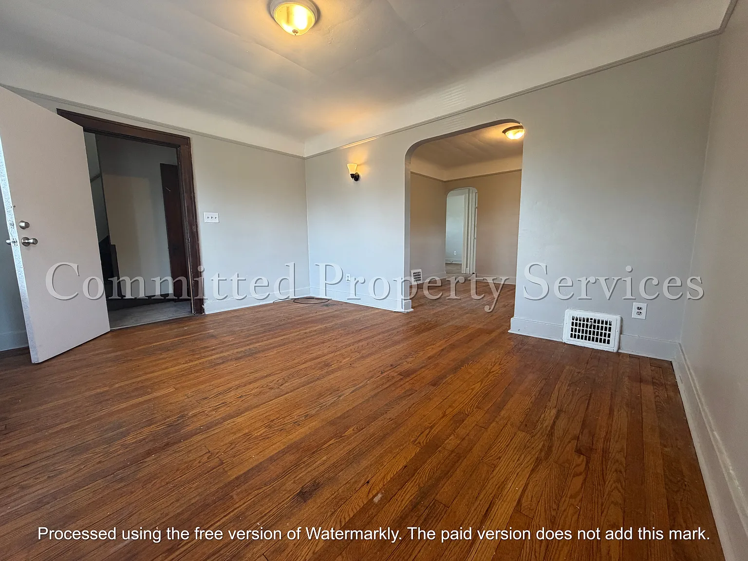 2 bed, 864 sqft, $1,050 — Photo 3