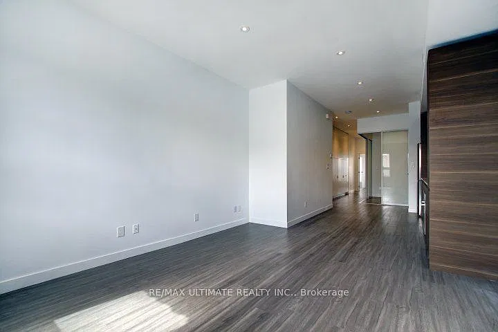 2 bed, $2,100 — Photo 3