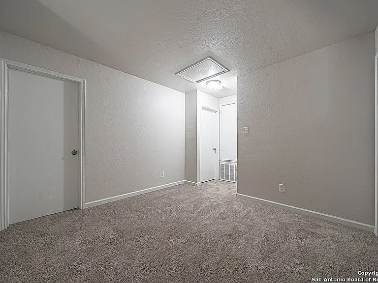 4910 Larkhill Farm — Photo 12