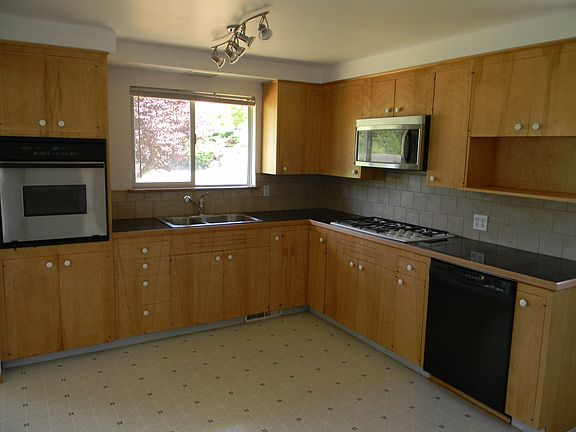 5th image of 8722 Del Campo Dr