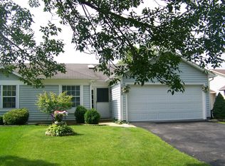 1822 77th St, Naperville, IL 60565