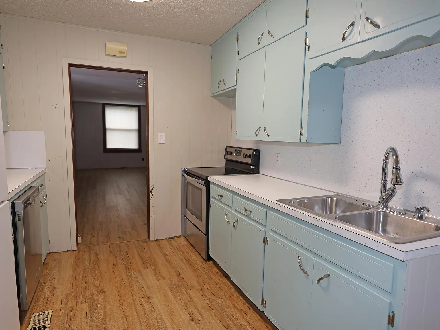 344 East Adams Avenue - 1 — Photo 4