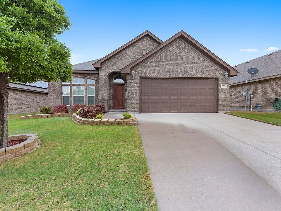 1st image of 6004 Paddlefish Dr
