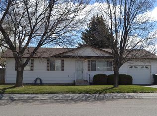 520 Lilac St, Blackfoot, ID 83221
