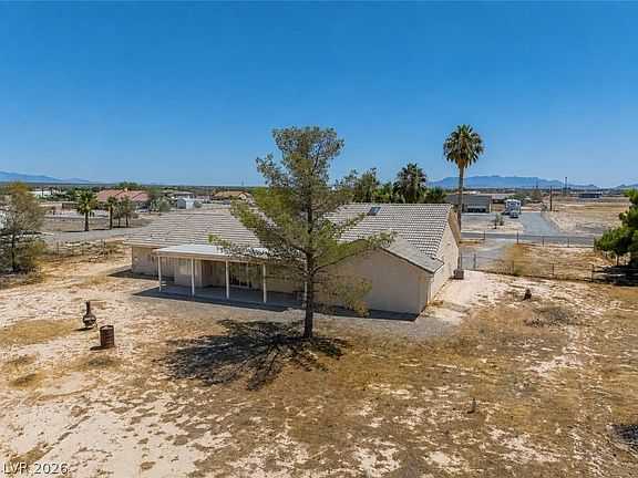 5th image of 3080 E Cactus St