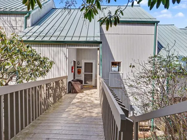 303 Vz Top Rd, Highlands, NC 28741