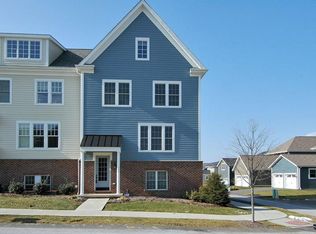 200 Venango Trl, Mars, PA 16046