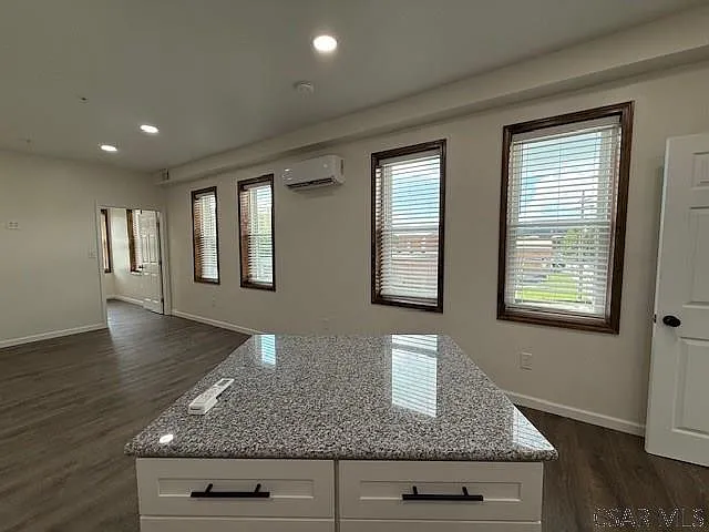 1800 Graham Ave #3 — Photo 10