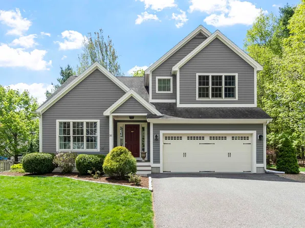 35 Exeter Farms Road, Exeter, NH 03833