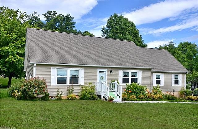 1st image of 310 Forest Park Dr