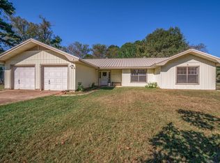 1205 Flanagan Rd, Tatum, TX 75691