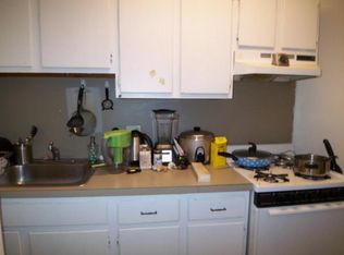 133 Peterborough St #25R, Boston, MA 02215