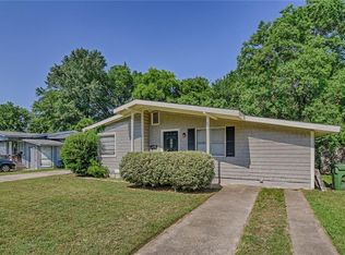 600 Lombardy Ln, Arlington, TX 76013