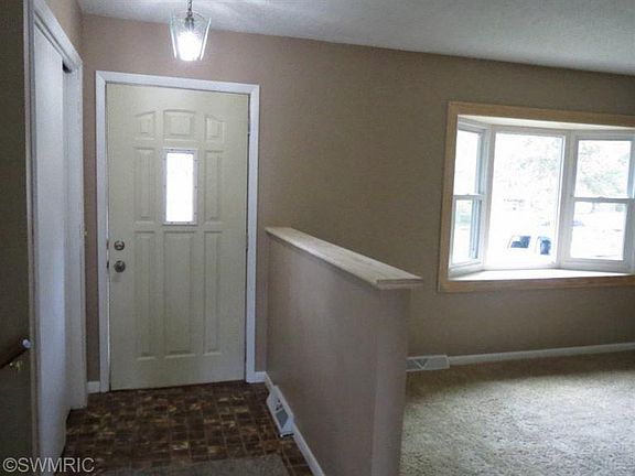 2nd image of 6361 Willow Brook Dr