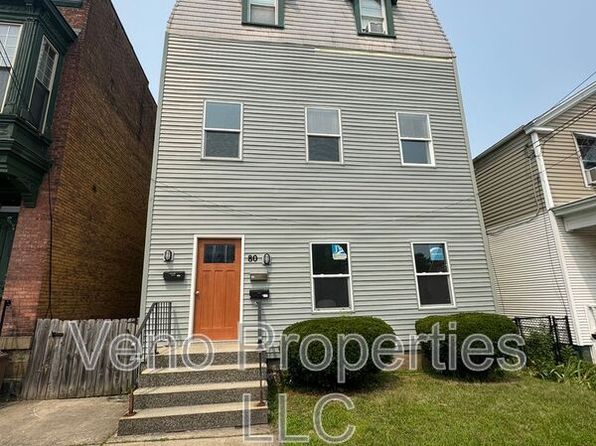 80 Hudson Ave APT 2