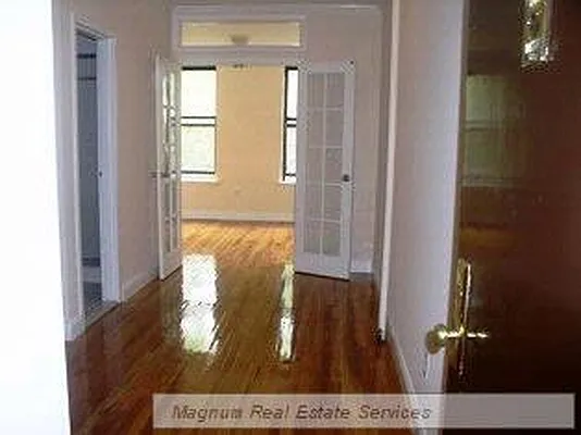 Rented by Magnum Realty Holdings, LLC | media 18