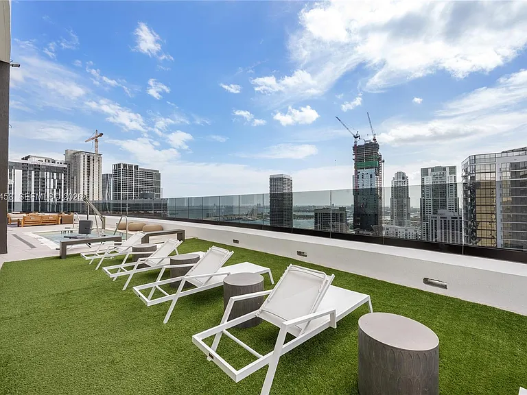 225 N Miami Ave #3107 — Photo 36