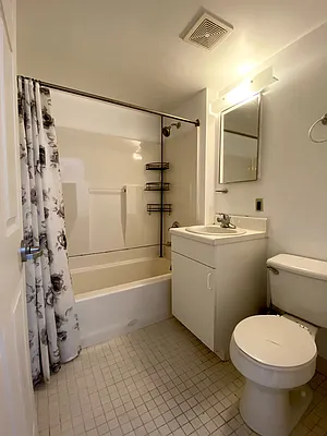 Rented by Harlem Lofts | media 14