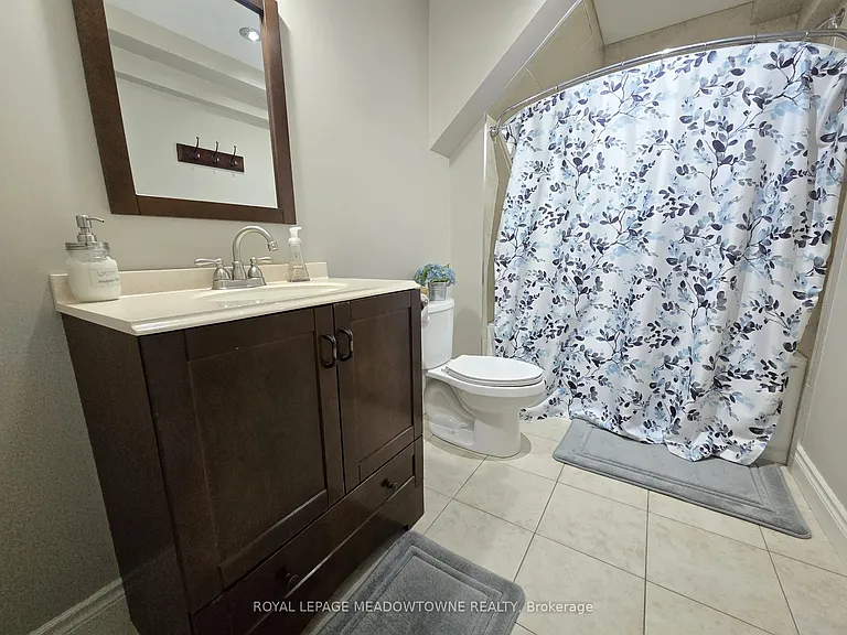 154 Maple St #BASEMENT — Photo 15