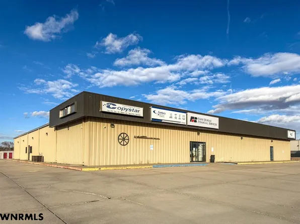 1012 W 36th St, Scottsbluff, NE 69361