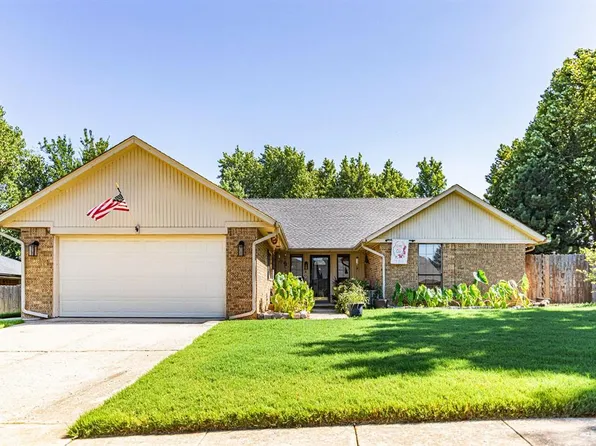 2712 Rolling Hills Ter, Edmond, OK 73012