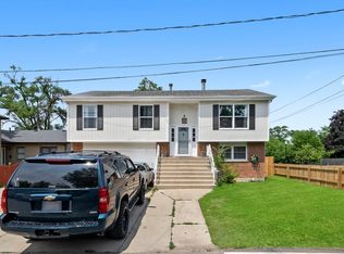 10302 W Palmer Ave, Melrose Park, IL