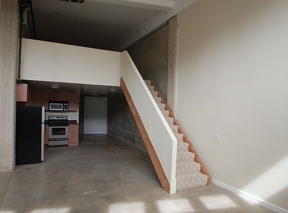 2nd image of 6311 N Figueroa St Unit 3