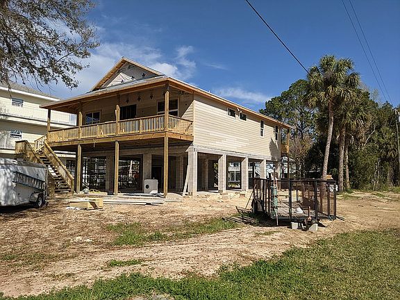 5th image of 1800 NW 18th Ct