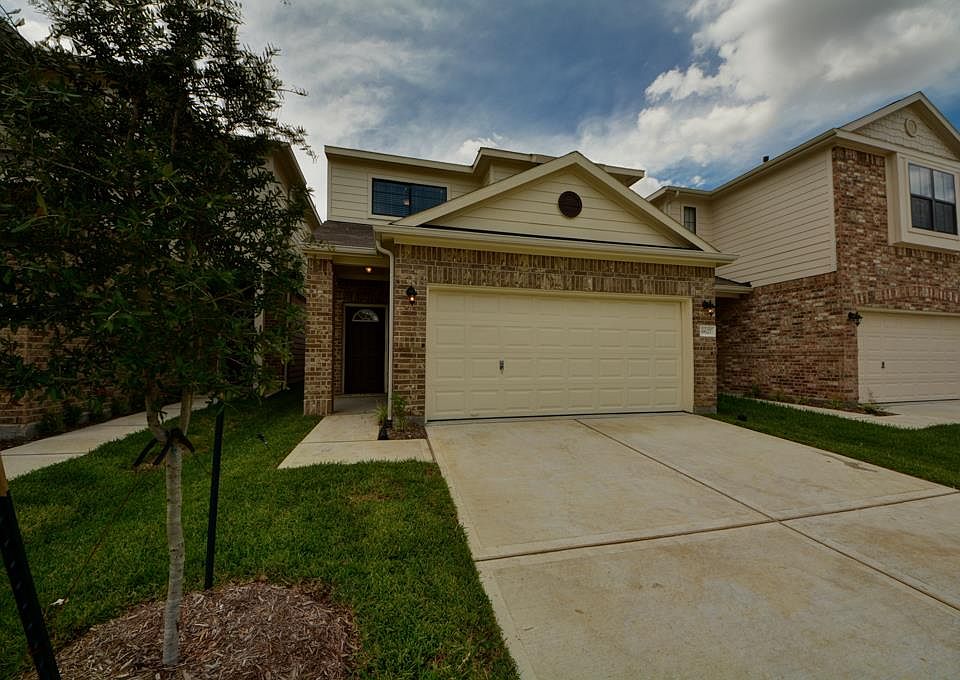 1st image of 6627 Sharpstone Creek Ln