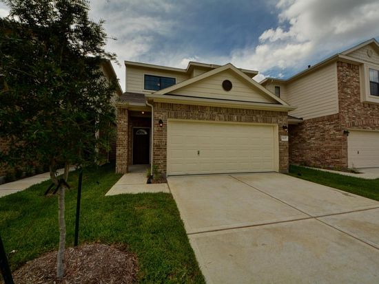 6627 Sharpstone Creek Ln, Houston, TX 77084