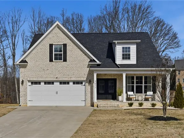 5677 Lauren Acres Ct, Winston Salem, NC 27103